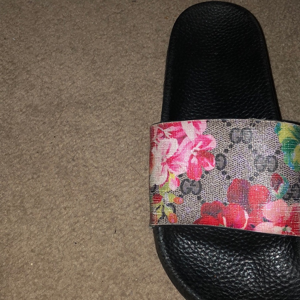 Gucci floral print slides